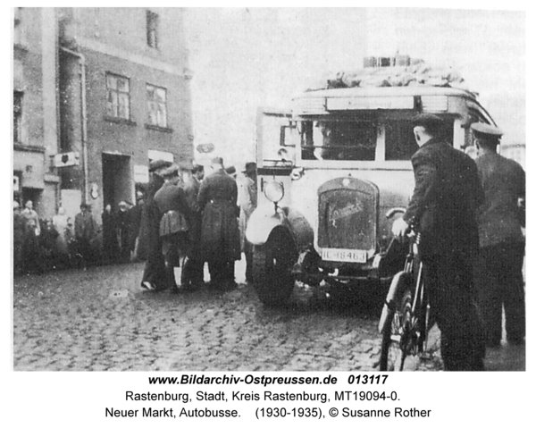 Rastenburg, Neuer Markt, Autobusse