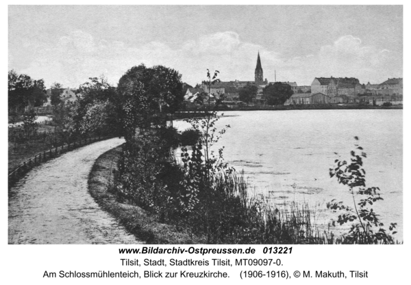 Tilsit, Stadt, Am Schlossmühlenteich, Blick zur Kreuzkirche