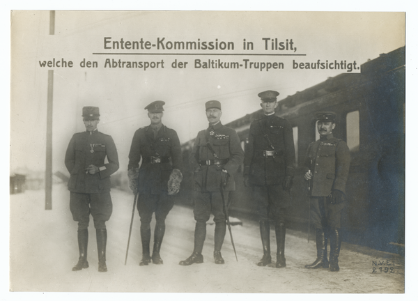 Tilsit, Entente-Kommission in Tilsit, welche den Abtransport der Baltikum-Truppen beaufsichtigt