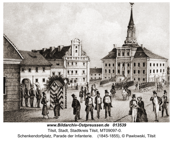 Tilsit, Schenkendorfplatz, Parade der Infanterie