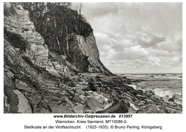 Warnicken, Steilküste an der Wolfsschlucht