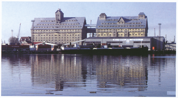 Königsberg (Pr.) (Калининград), Hamburger Straße, Industriehafen, Gruppen- und Turmspeicher, Speicher am Hafenbecken 4