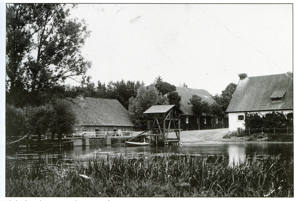 Louisenwerth, Blick über den Stauteich zum Hof