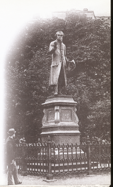 Königsberg (Pr.), Kantdenkmal