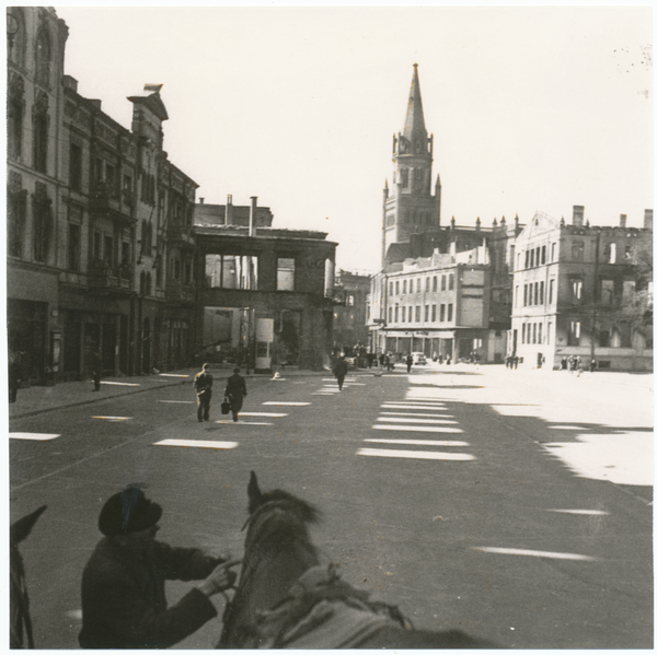 Königsberg (Pr.), Paradeplatz, Blick auf die Altstädtische Kirche, Kriegszerstörungen