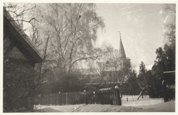 Labiau, Schlosspark vor 2. Tor, Blick zur evang. Kirche im Winter