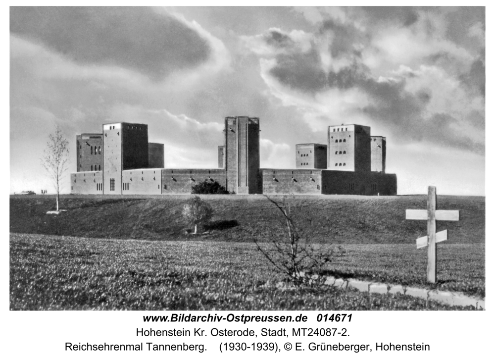 Hohenstein Kr. Osterode, Reichsehrenmal Tannenberg