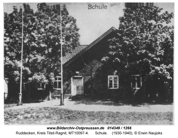 Ruddecken, Schule