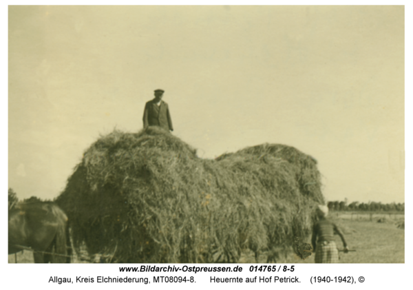 Allgau, Heuernte auf Hof Petrick