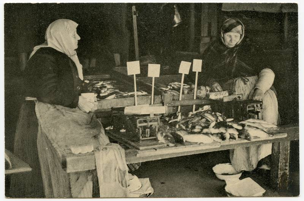 Memel, Fischhändlerinnen
