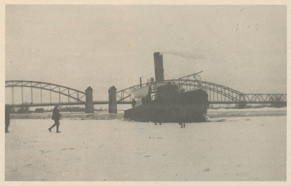 Ruß, Petersbrücke über den Atmathstrom, Eisbrecher