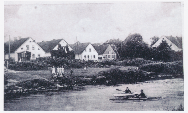 Schwägerau, Wohnhäuser an der Reichsstraße 1