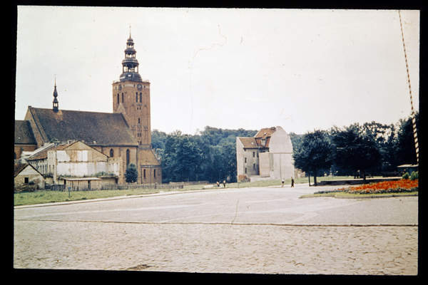 Heilsberg (Lidzbark Warmiński), Platz mit Blick auf die Katholische Kirche