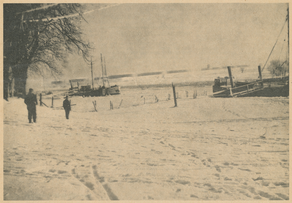 Süderspitze, Winter am Haff, Spaziergänger