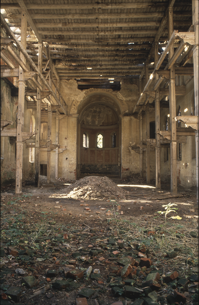 Angerapp (Озёрск), Ev. Pfarrkirche, Blick in die Apsis ...