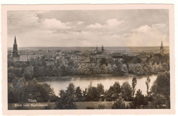 Tilsit, Blick auf das nördliche Ufer des Schloßmühlenteiches und die Innenstadt