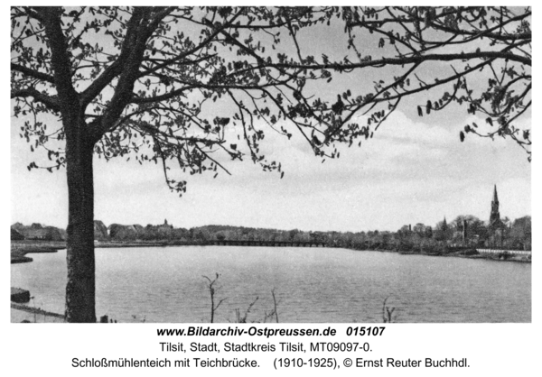 Tilsit, Schloßmühlenteich mit Teichbrücke