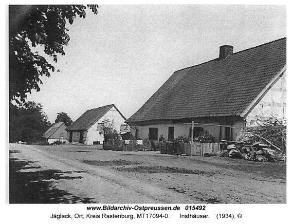 Jäglack, Insthäuser