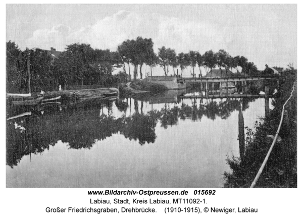 Labiau, Großer Friedrichsgraben, Drehbrücke