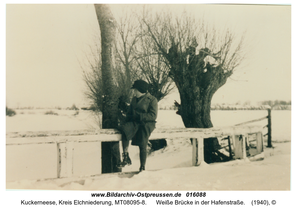 Kuckerneese, Weiße Brücke in der Hafenstraße