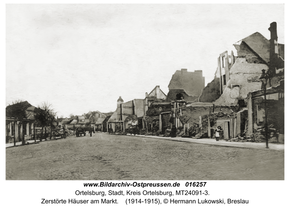 Ortelsburg, Zerstörte Häuser am Markt