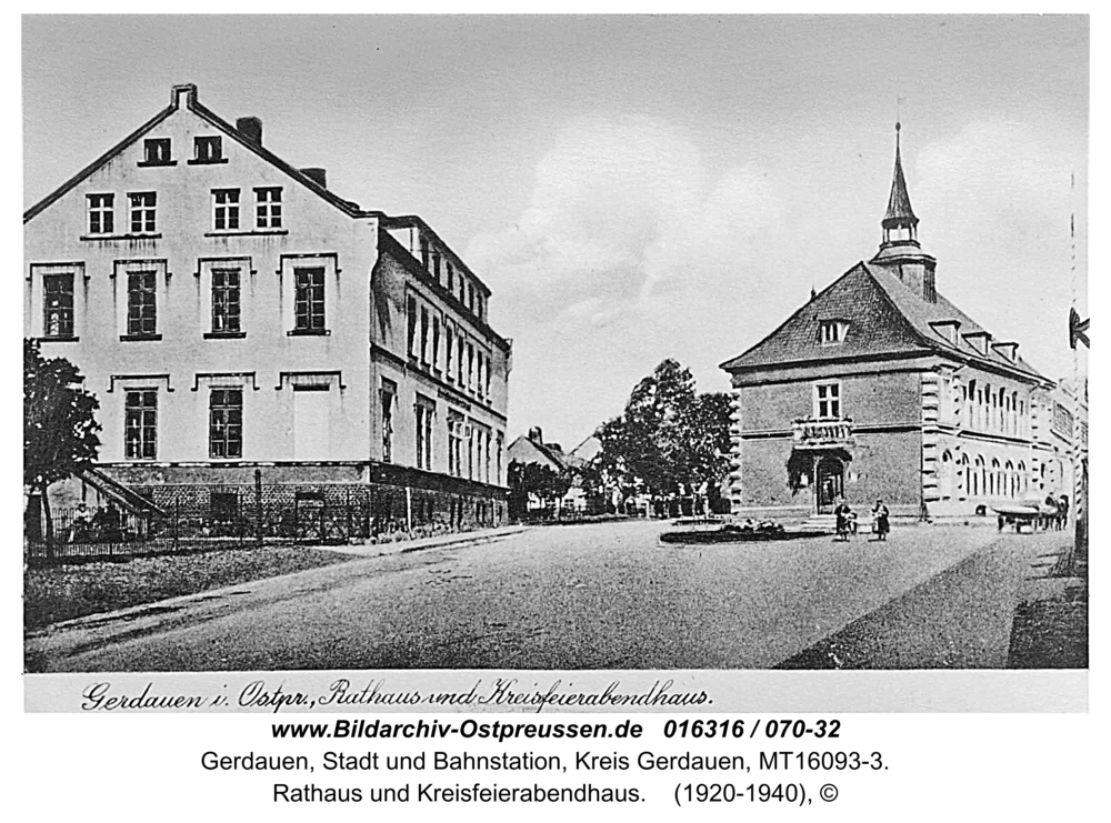 Gerdauen, Rathaus und Kreisfeierabendhaus