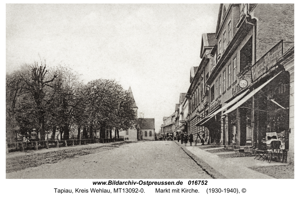 Tapiau, Markt mit Kirche