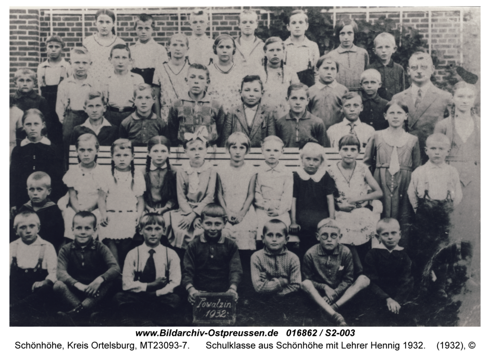Schönhöhe, Schulklasse aus Schönhöhe mit Lehrer Hennig 1932
