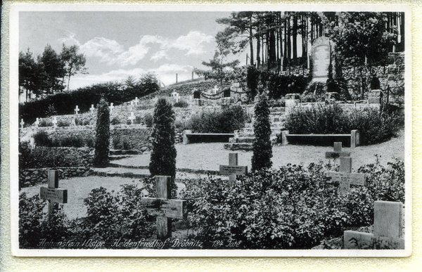 Dröbnitz, Soldatenfriedhof