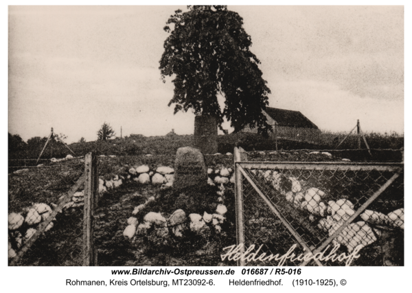 Rohmanen, Heldenfriedhof