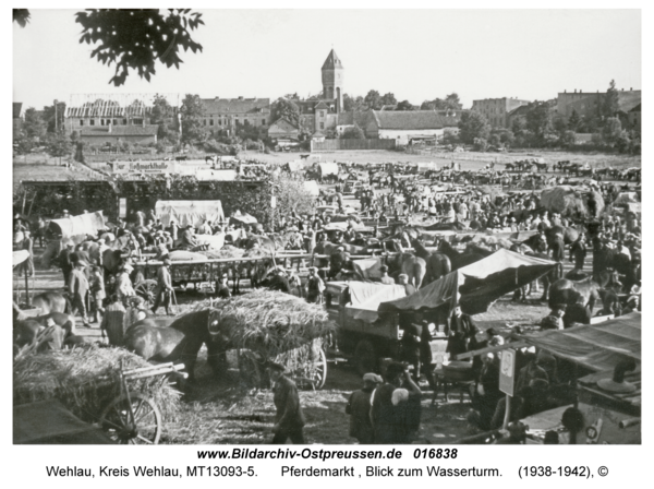 Wehlau, Pferdemarkt , Blick zum Wasserturm