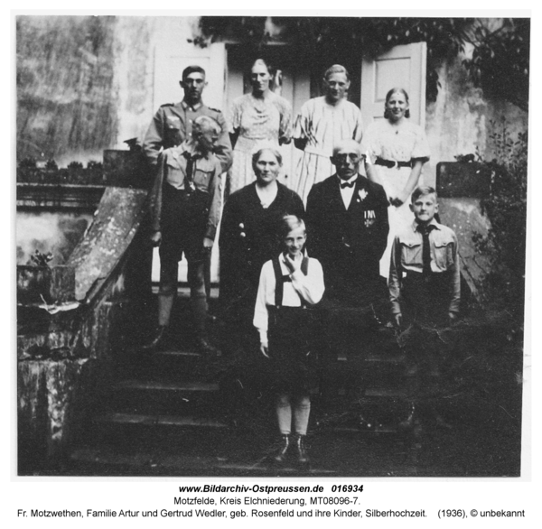 Motzfelde, fr. Motzwethen, Familie Artur und Gertrud Wedler, geb. Rosenfeld und ihre Kinder, Silberhochzeit