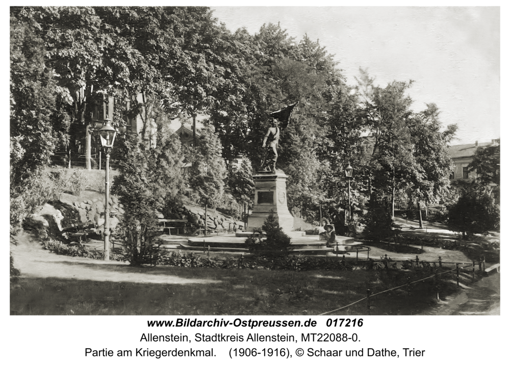 Allenstein, Partie am Kriegerdenkmal