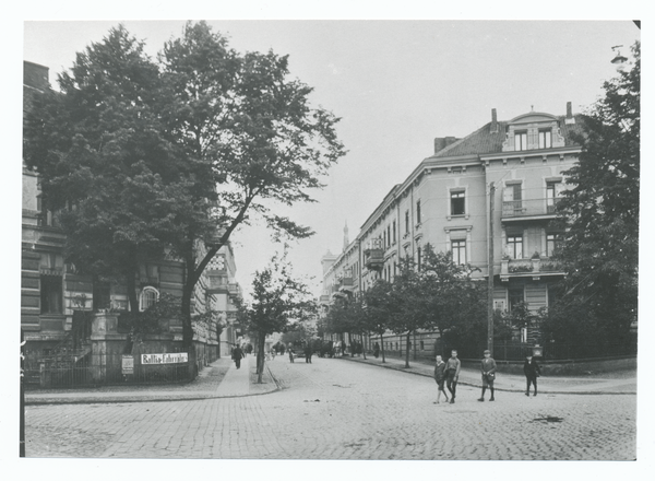 Tilsit, Blick vom Thesingplatz in die Salzburger Str.