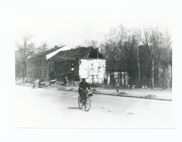 Tilsit, Clausiusstr. zwischen Hochmeisterstr. und Sommerstr., links das Gebäude der Mühle H. van Setten