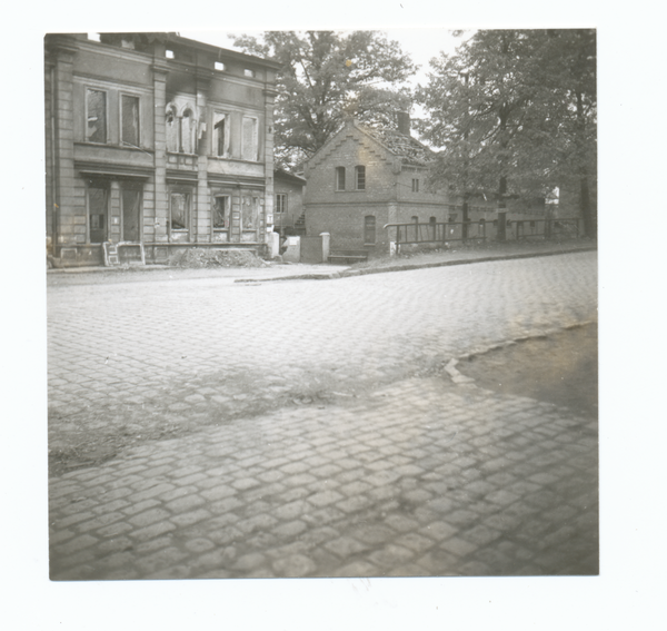 Tilsit, Arndtstr., Restaurant "Jakobsruh" von der Straßenseite, nach der Zerstörung