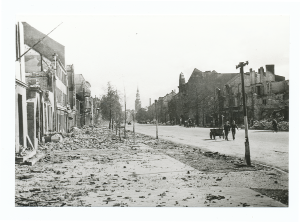 Tilsit, Deutsche Straße, westlicher Teil, nach dem Luftangriff