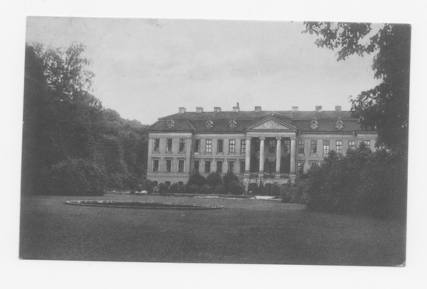 Friedrichstein bei Löwenhagen, Schloss