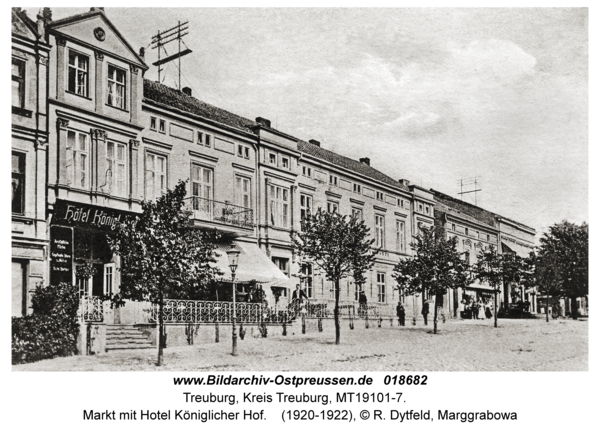 Treuburg, Markt mit Hotel Königlicher Hof