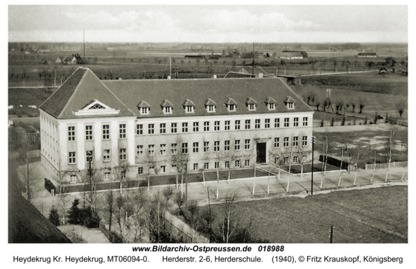 Heydekrug, Herderstr. 2-6, Herderschule