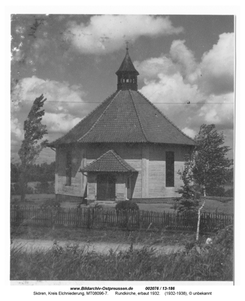 Skören, Rundkirche, erbaut 1932