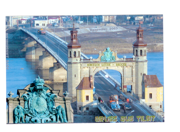 Tilsit, Luisen-Brücke nach der Renovierung 2003, Medaillon der Königin Luise im Portal