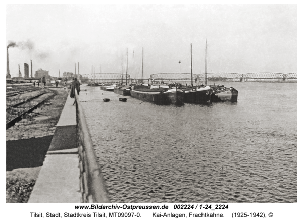 Tilsit, Kai-Anlagen, Frachtkähne