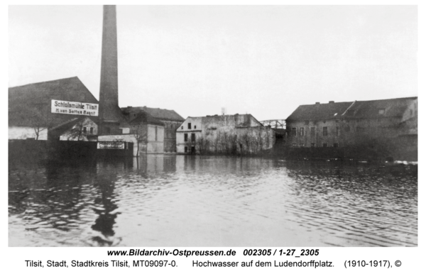 Tilsit, Hochwasser auf dem Ludendorffplatz