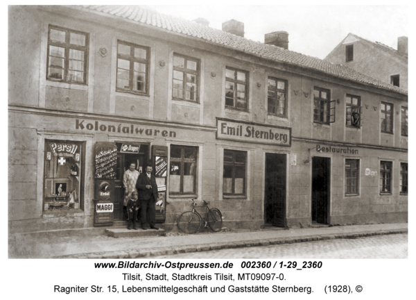 Tilsit, Ragniter Str. 15, Lebensmittelgeschäft und Gaststätte Sternberg