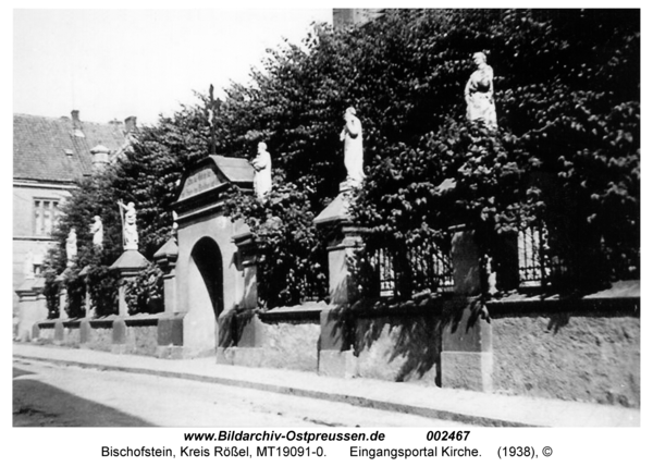 Bischofstein, Eingangsportal Kirche