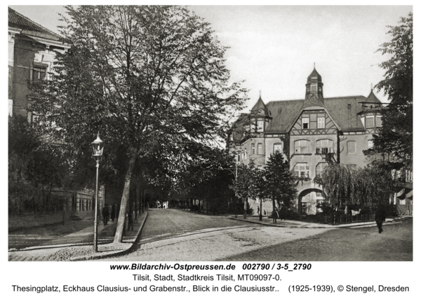 Tilsit, Thesingplatz, Eckhaus Clausius- und Grabenstr., Blick in die Clausiusstr.