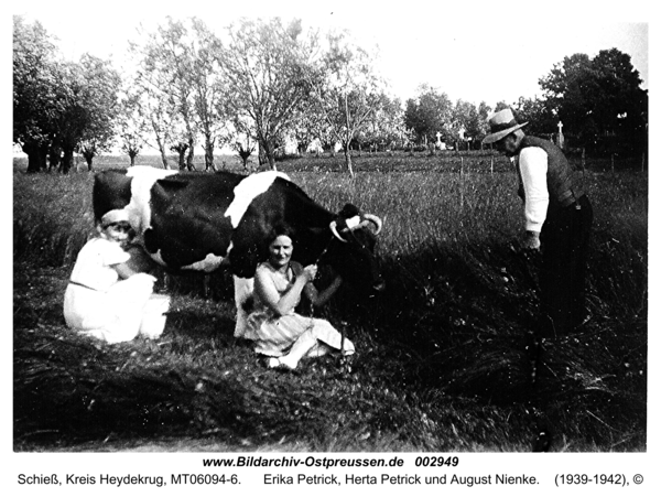 Schieß, Erika Petrick, Herta Petrick und August Nienke