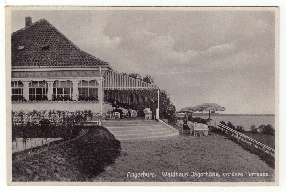 Angerburg Kr. Angerburg, Waldhaus Jägerhöhe, vordere Terrasse