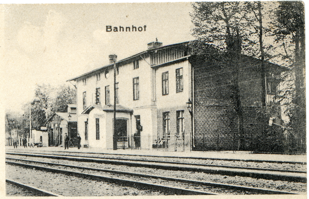 Groß Lindenau, Bahnhof